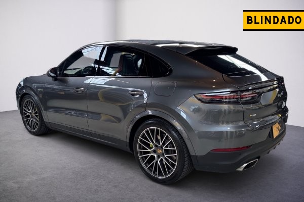 PORSCHE CAYENNE 3.0 V6 E-HYBRID COUPÉ AWD TIPTRONIC S 2021/2022